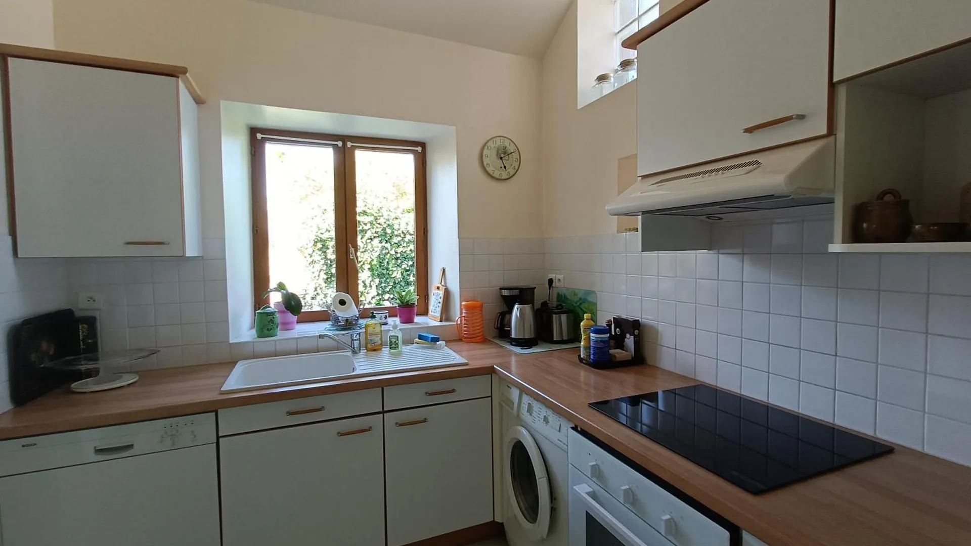 Maison Pres De La Rance Dans Un Village Taden