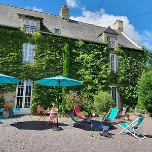 Gasthof La Vallee Du Launay, Taden