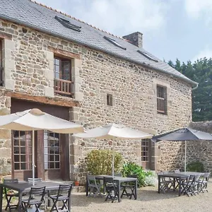 Les 3 Rossignols Holiday home
